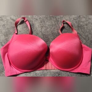 Victoria Secret plunge bra Pink 34DD
